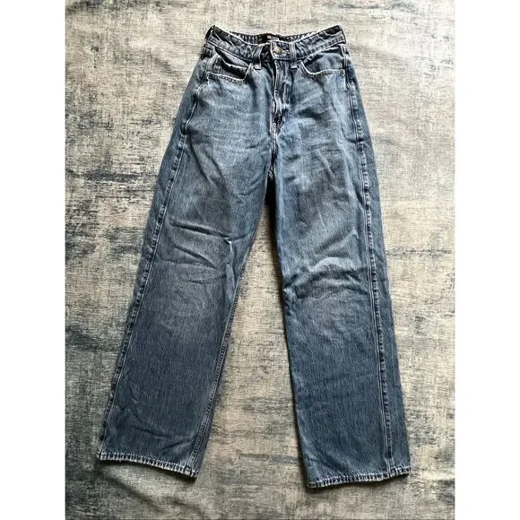 Hollister Distressed Medium Blue Wash Ultra High Rise Baggy Jeans 00R / 24R - Picture 1 of 6